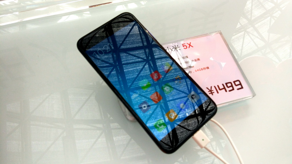 拍人清晰度高又好看的手机,小米5x拍照