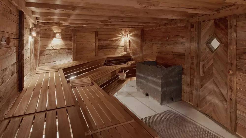 鐟炲＋璐靛闈㈤儴spa,榛戠环甯pa鐟炲＋