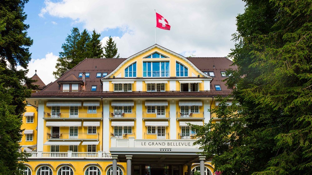 鐟炲＋璐靛闈㈤儴spa,榛戠环甯pa鐟炲＋