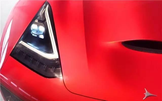 又一款《速8》带红的超跑，亮瞎你的钛合金狗眼