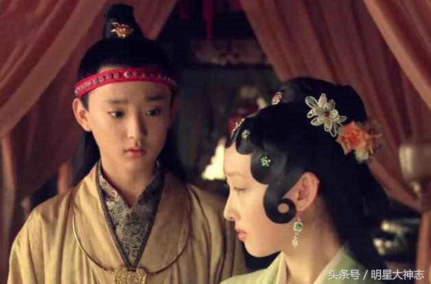 李沁杨洋红楼梦名场面,新版红楼梦李沁杨洋