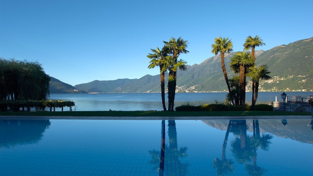 鐟炲＋璐靛闈㈤儴spa,榛戠环甯pa鐟炲＋