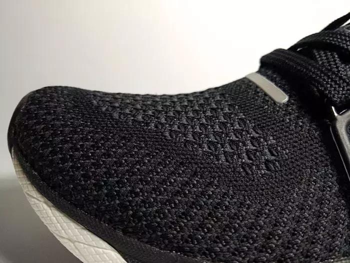 reebok什么跑鞋最好,䨻科技跑鞋踩开有多爽