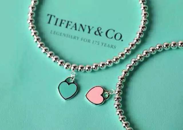 时与饰｜“手”住年华，“链”念时光：八月首饰——手链