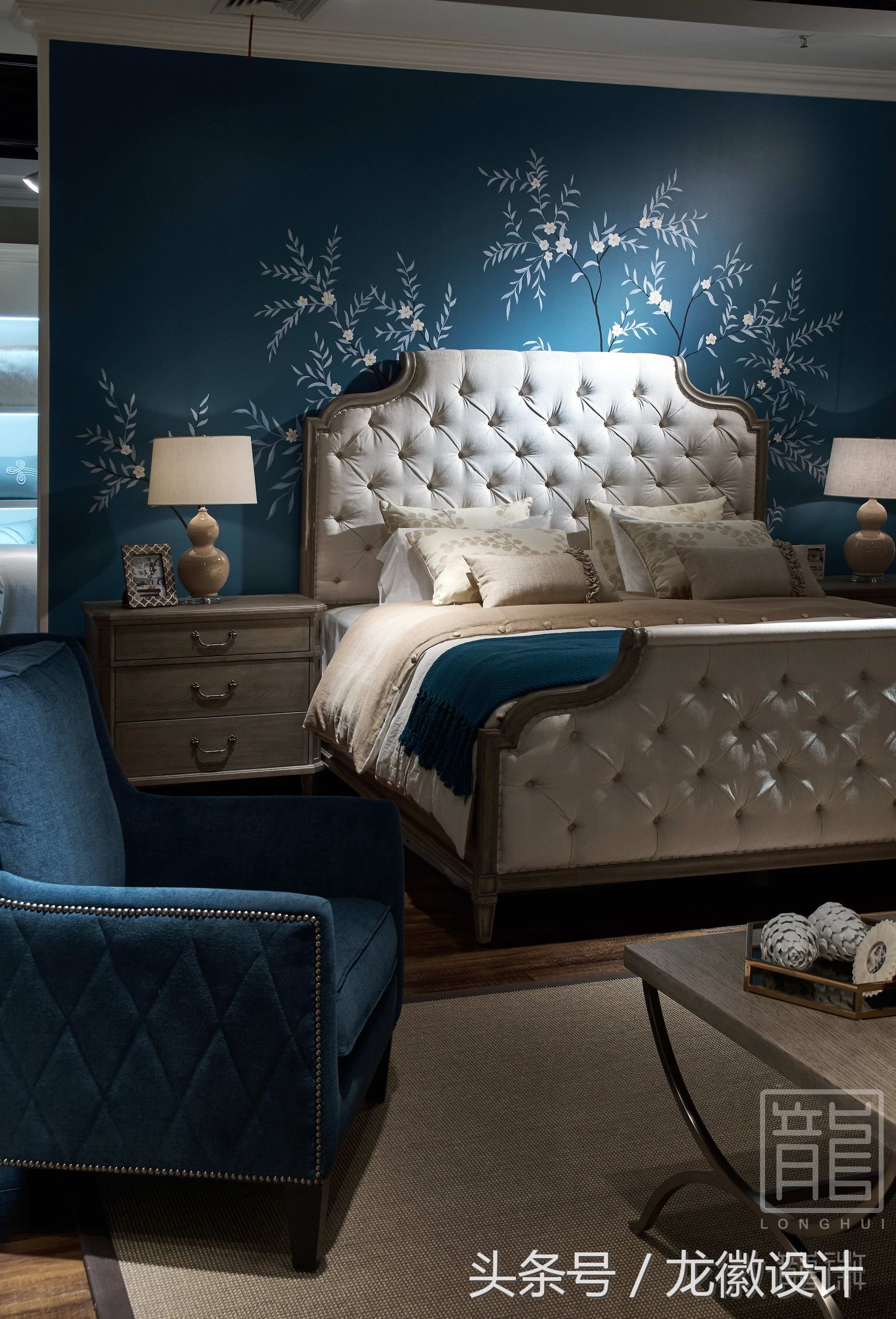 与潮流接轨和时尚同行,与国际同步与时尚共舞