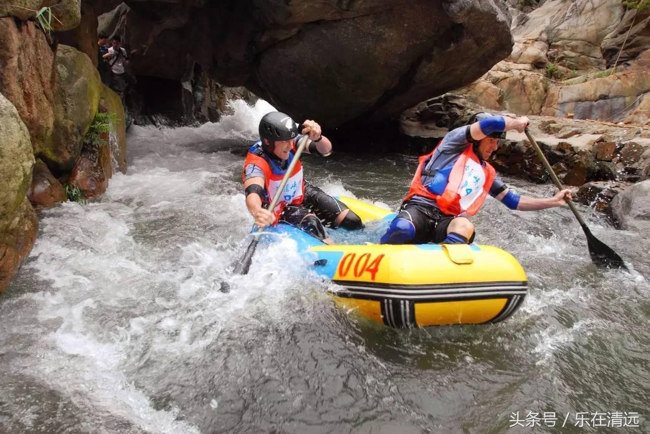 顶着烈日来一次漂流,顶着烈日前行