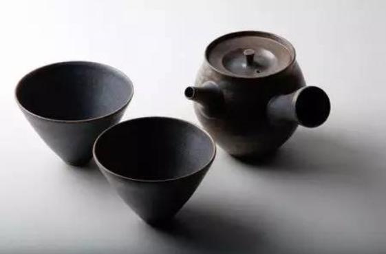 日本人喜欢哪种瓷器品牌,日本瓷器哪个牌子好