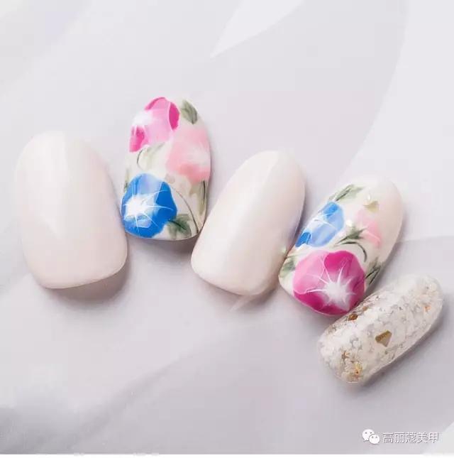 美甲推荐款式仙女,美甲推荐小花