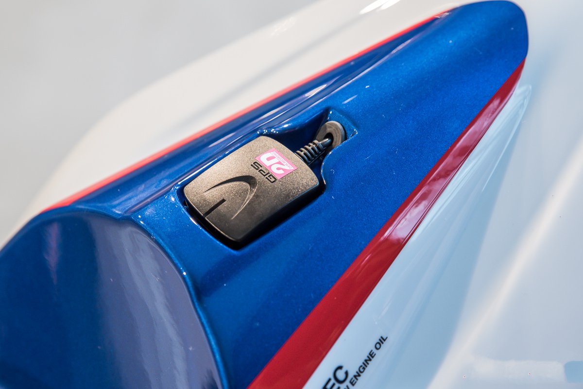 宝马摩托车hp4race民用版,限量版宝马hp4race超级摩托车