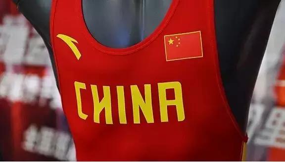 安德玛造假,安德玛是不是假货怎样鉴定