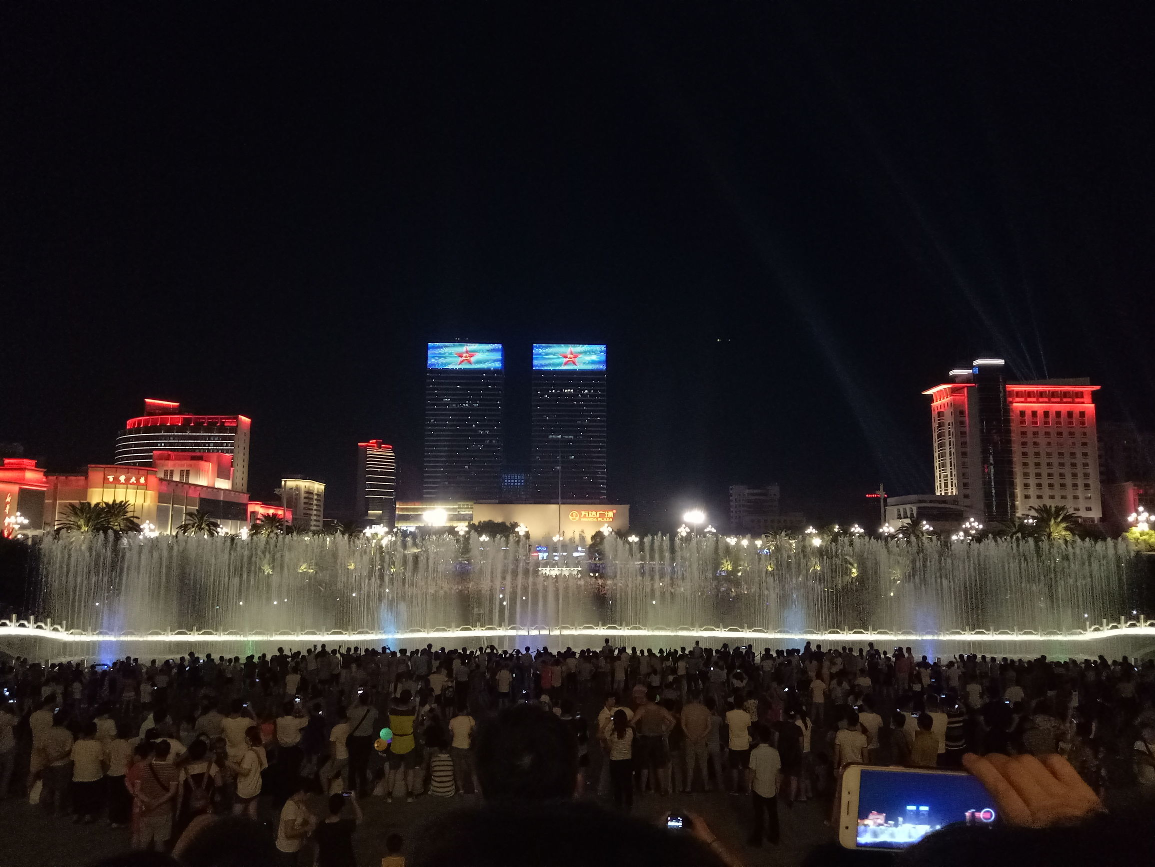 南昌八一广场改造花了多少钱,南昌市八一广场改造工程