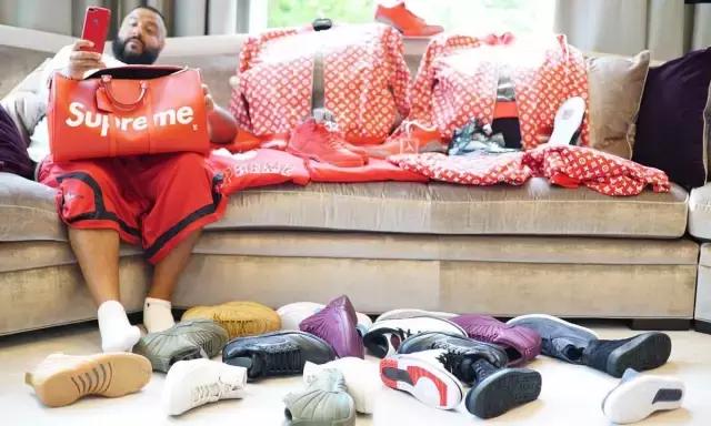 有必要一直买衣服穿吗,买东西要不要穿的太好