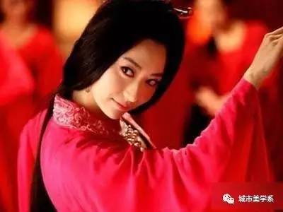 *楼青**梦好：十年扬州纸醉金迷