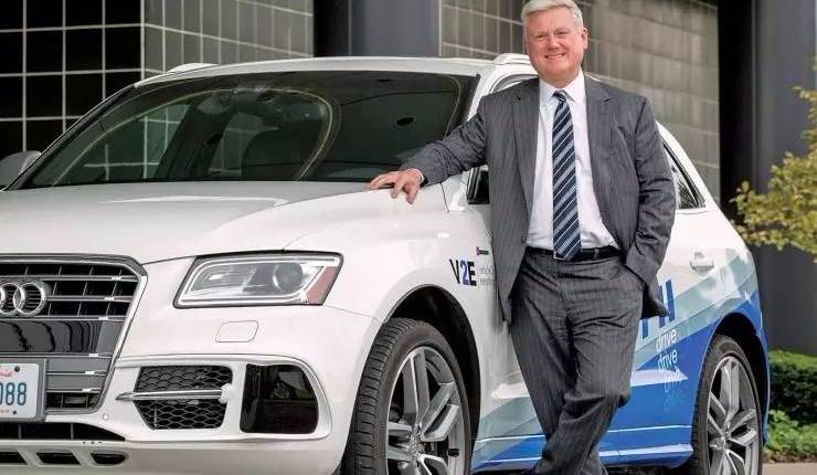 新闻+：共享宝马、马扎接连刷屏，你还见过哪些奇葩的共享经济