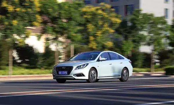 现代混动索纳塔9落地价,索纳塔9混动电池寿命