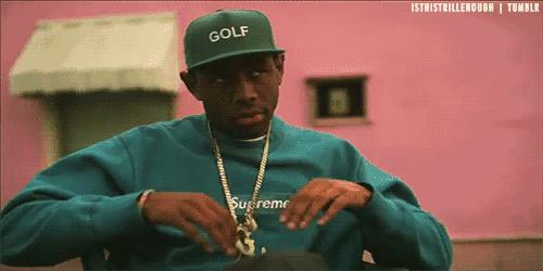 人生的意义就是：不管，买鞋！