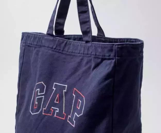 MUJI、HM、IKEA、GAP……哪家帆布包最好？
