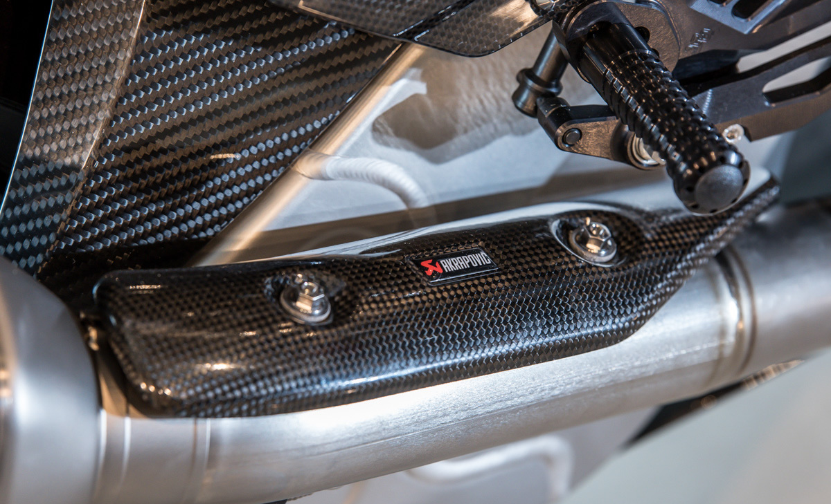 宝马摩托车hp4race民用版,限量版宝马hp4race超级摩托车