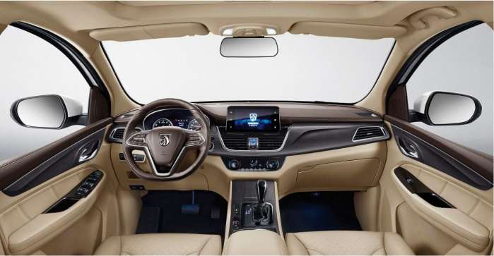 宝骏730值得买不,宝骏7301.5t手动挡试驾