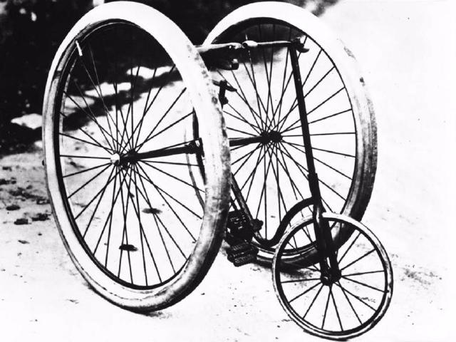 从木头到车轮的演变博物馆,从木头开始进化