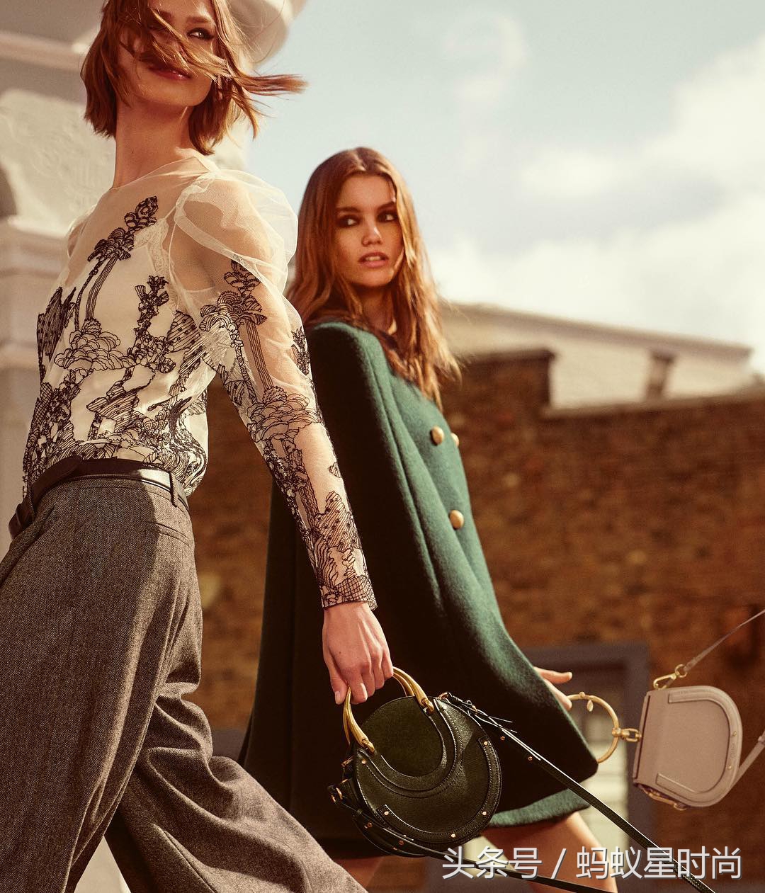 BirgitKosLunaBijl街头演绎Ch