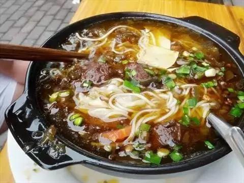 早上吃小面中午吃小面,早上吃点重庆小面