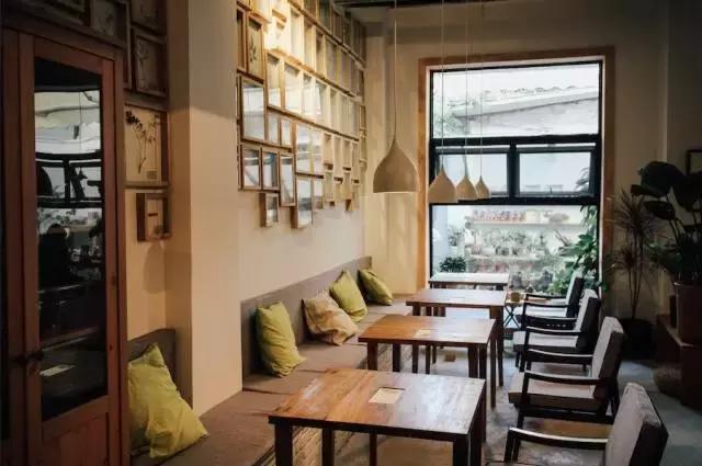 不泡酒吧泡茶社，成都这6家文艺茶社里藏着年轻人的诗和远方