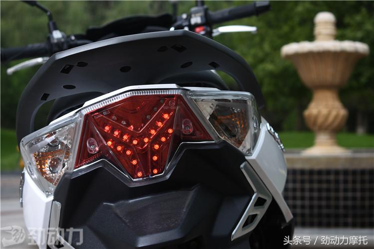 小题大做过关,三阳巡弋180评测视频