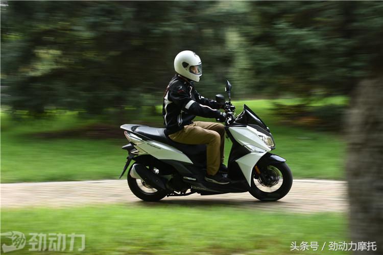 小题大做过关,三阳巡弋180评测视频