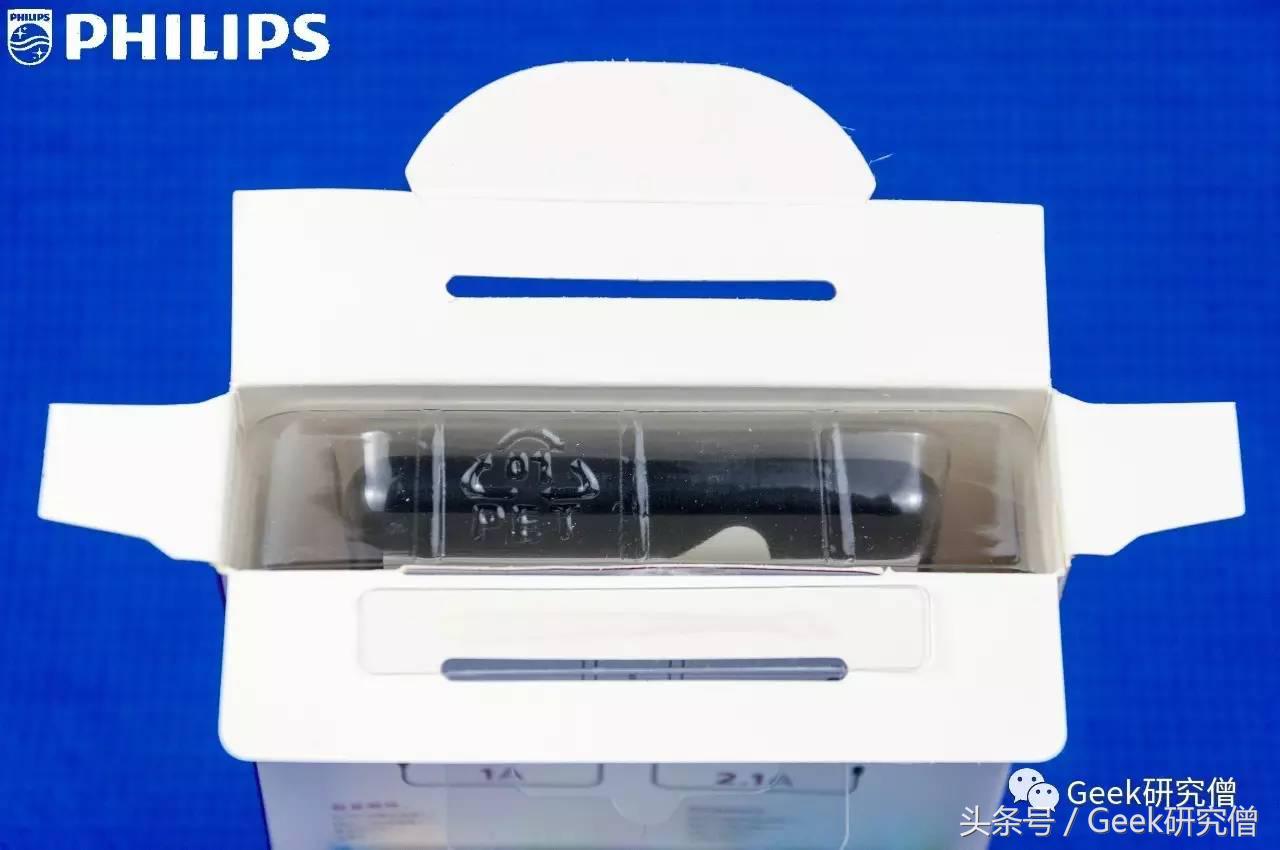飞利浦移动电源dlp2119拆解,飞利浦dlp10800移动电源