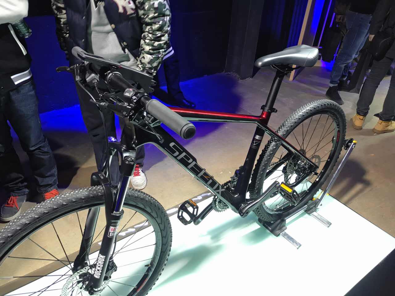 野兽单车官方,野兽山地车旗舰店直播