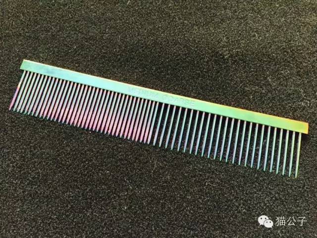 到处都是猫毛,短毛猫梳和长毛梳什么区别