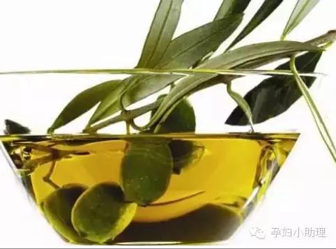 孕妇预防妊娠纹可以用山茶油吗,预防孕妇妊娠纹的产品可用脸上吗