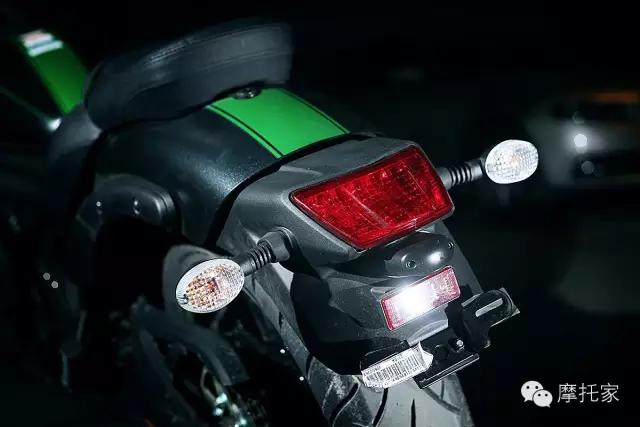 川崎650小火神对比cm500,小火神川崎650最高速度能达到多少