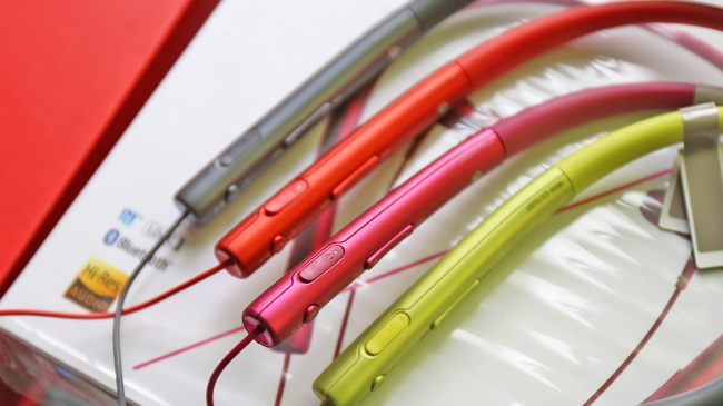 索尼mdr-ex750na耳机图片,索尼耳机mdrex750bt使用方法