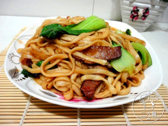 炒面搭配什么小菜下饭,二人聚餐美食