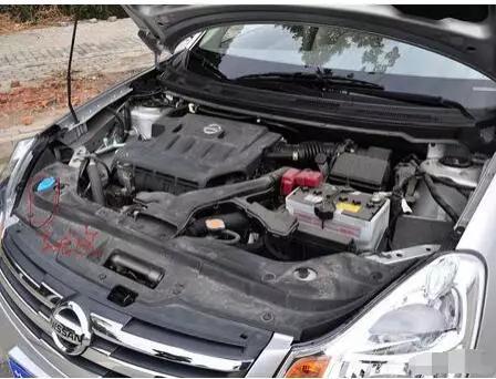 车没油了能不能加水,车子半路没油