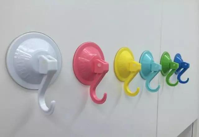 小小挂钩还有哪些妙用,小小的挂钩大大的用处