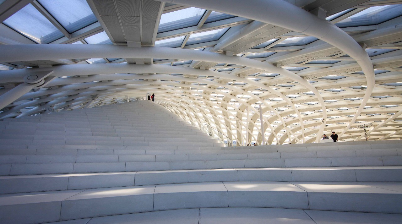 丹凤朝阳：专访凤凰卫视控股有限公司董事局主席刘长乐