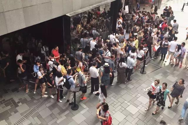 喜茶排队营销现状,揭秘喜茶排队营销