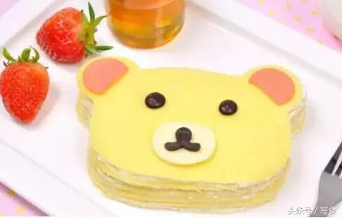 吃七彩千层蛋糕,网红七彩千层蛋糕