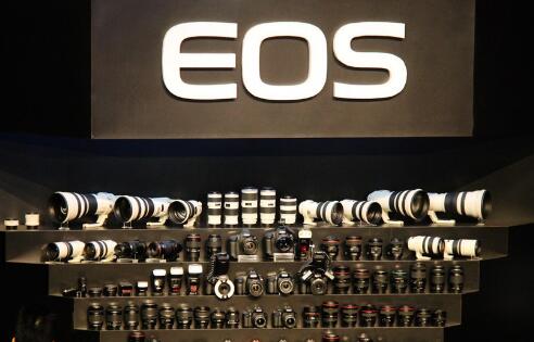 佳能相机eos700d使用说明图解,佳能eos相机照片增加时间