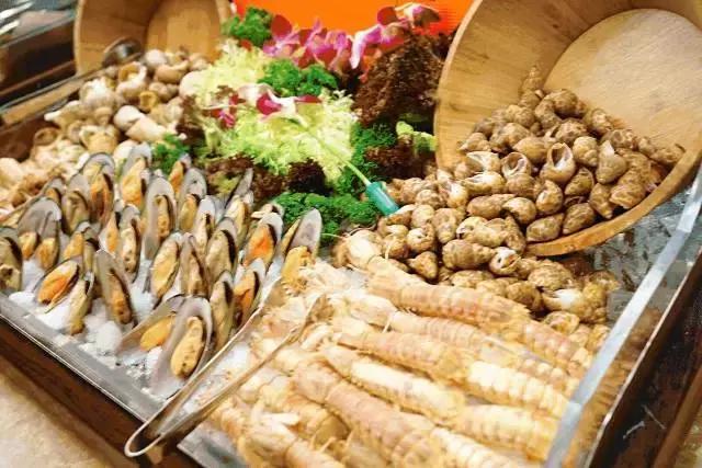 东莞唐拉雅秀酒店早茶,东莞唐拉雅秀酒店前台