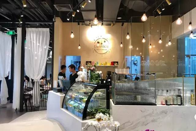 八吉岛开业/iapm匡威新形象/湖滨道开了家亲子餐厅｜扫街