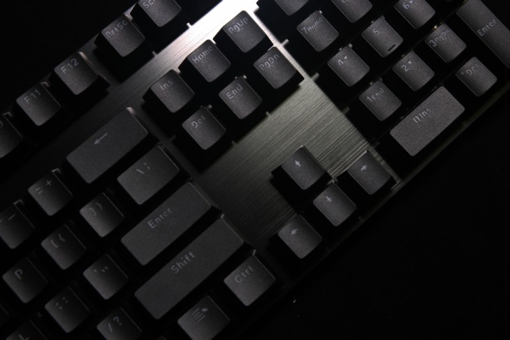 闆锋煆V530鍏夎酱鏈烘閿洏,闆锋煆v860娓告垙鏈烘閿洏鍥捐祻