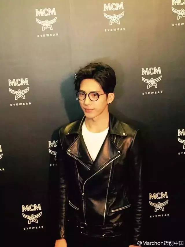 一日一物分享,井柏然同款黑框眼镜