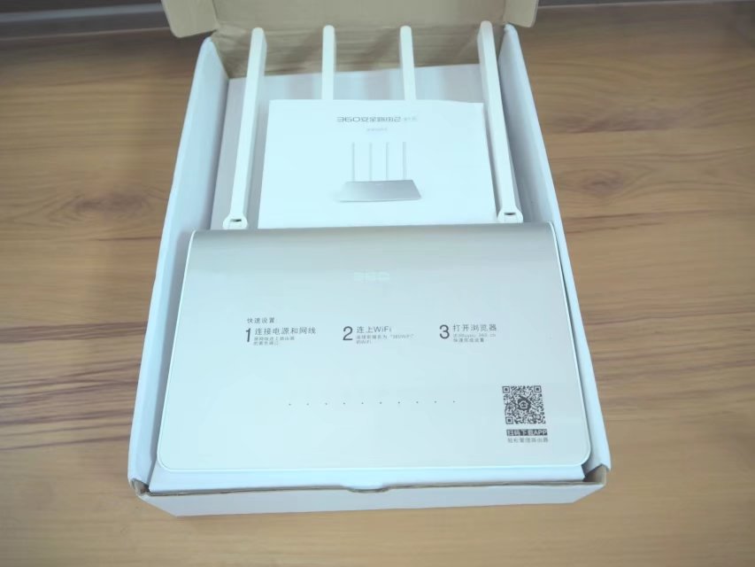 360安全路由器p4和v6,360安全路由2千兆尊享版