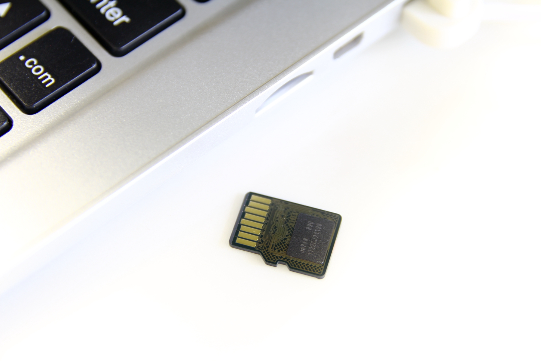 比sd卡还好的卡,比sd卡快的内存卡