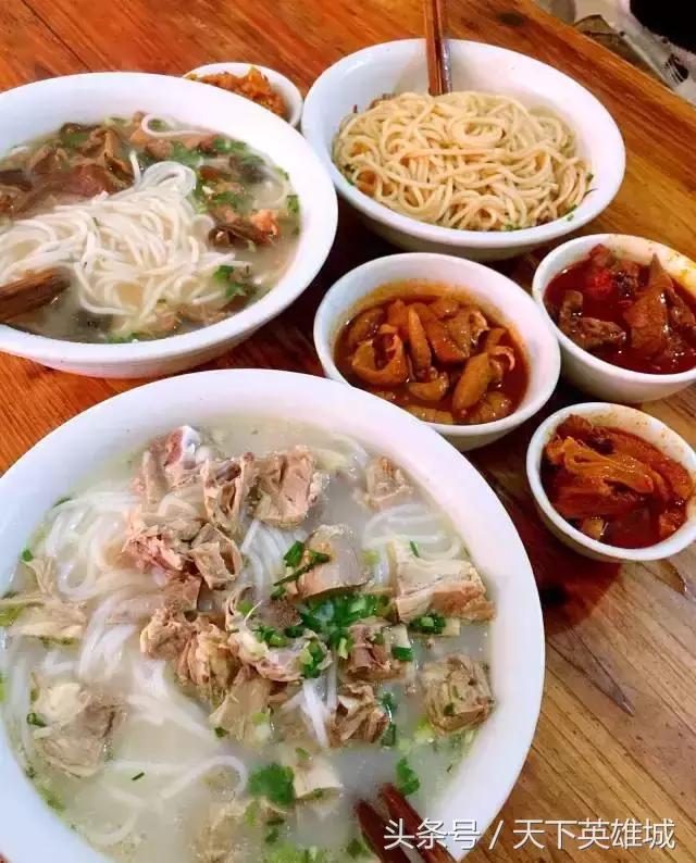 江西正宗鸭做法,活鸭的正宗熬制方法