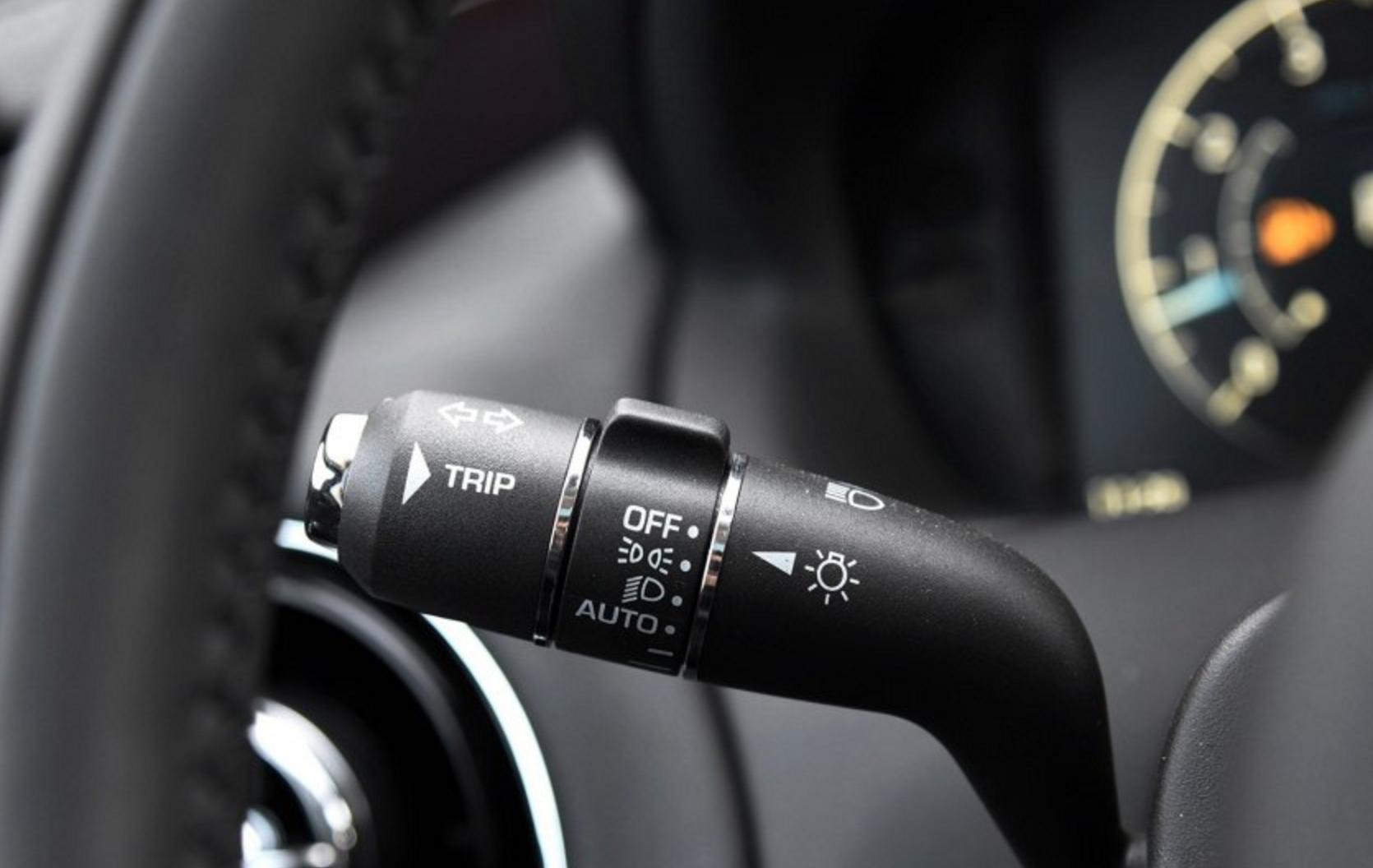 捷豹xjl2023款最低裸车价,捷豹xjl加长版二手车最低价